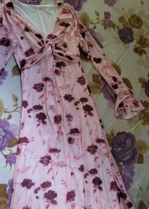Savana Chic Floral Twist Bodycon Dress
