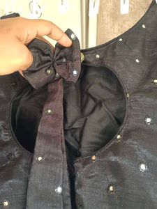 Elegant Black Blouse