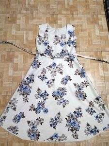 Floral Sleeveless Dress