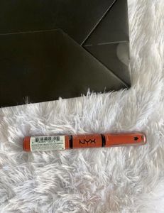 NYX Matte Lipstick - Shade 01