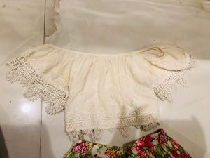 Chic Off-Shoulder Crop Top &amp; Floral Skirt Set