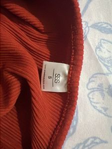 Orange Puff Sleeve Ribbed Top