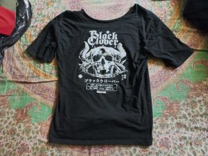 Black Clover off shoulder Graphic T-Shirt