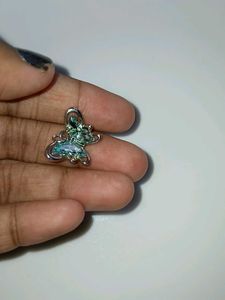 Tarshique Butterfly Diamond pendant 💙🪽
