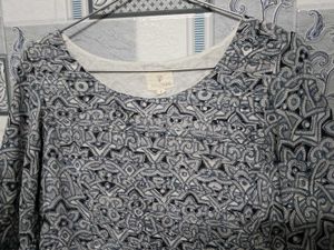 Blue &amp; White Printed Tunic Top