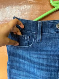Levi’s mini skirt
