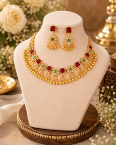 Exquisite Ruby &amp; Emerald Necklace Set