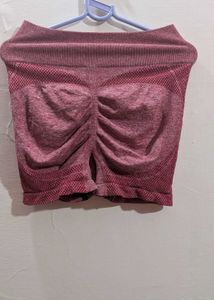 pink shorts