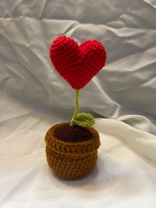 Crochet Heart Pot