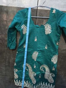 Beautiful Teal Kurta Set with Maroon Pants