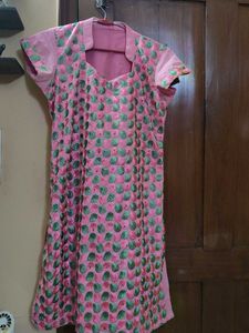 Beautiful Pink Kurta with Green Motif