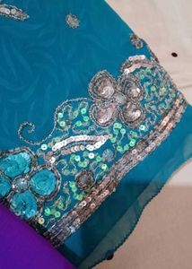 Elegant beautiful combos saree