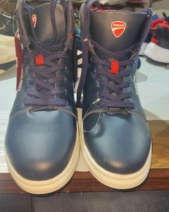 DUCATI DTCS02A Boots For Men. Like New.