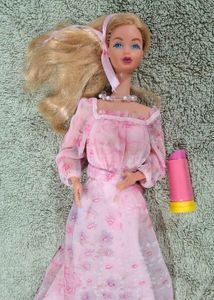 Vintage kissings Barbie Doll in Pink Floral Dress