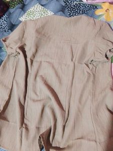 brown puff sleeve shirt