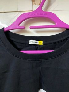 Black Tshirt - Causal Wear (Brand New)