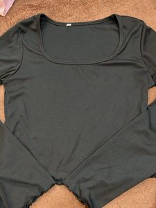 Black Long Sleeve Top - Versatile Style