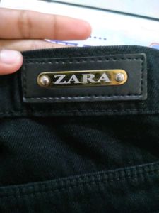 Classic Black Mom Fit Jeans
