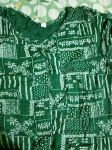 Stylish Green Printed Kurta