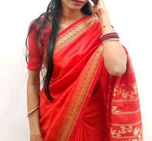 Elegant Red Silk Saree with Golden Border