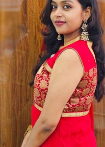 Elegant Red Kurta Set
