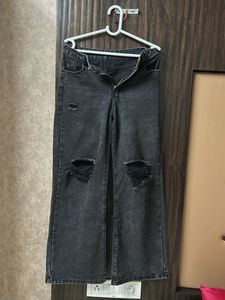 Distressed Wide-Leg Jeans