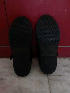 Women Black Buckle Shoes