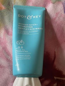 Dot &amp; Key Face Wash - 100ml
