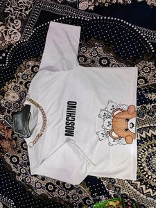 Cute Teddy Chain Baggy Tee 🤎..
