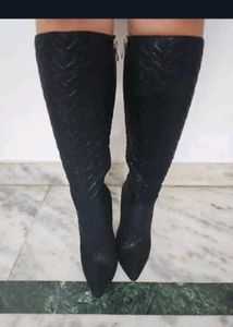 Women's Black Stiletto Knee-High Boots