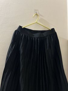 Pleated Midi Skirt