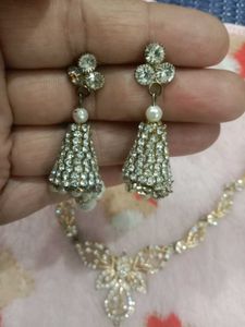 Elegant Diamond Necklace and Earring Set