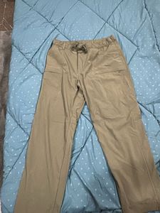 UNIQLO Khaki Cargo Pants