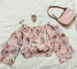 Splash Dreamy Floral Off-Shoulder Top