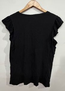 Uniqlo Black Ruffle Sleeve Top