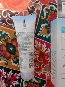 Neutrogena Ultra Sheer Dry-Touch Sunblock SPF 50+