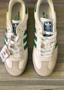 Adidas Samba OG - Classic Style