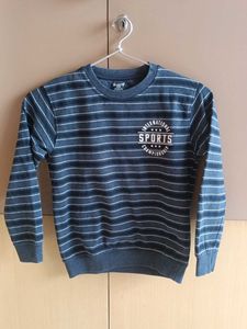 Price Dropped 😍 Striped Sports T-Shirt