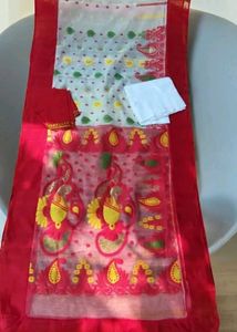Mini Elegance: Handwoven Jamdani for Little Angel
