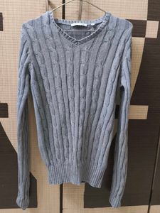Grey Cable Knitted Top