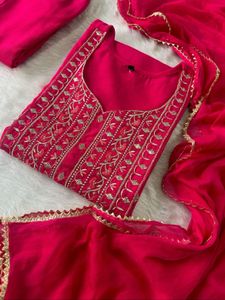 Elegant Pink Embroidered Kurta Set with Dupatta