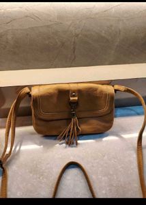 mustard yellow sling bag