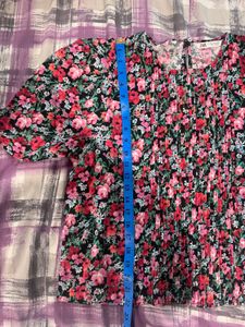 Zara - Floral Smocked Blouse