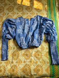 /Pinteresty blue Floral Puff sleeve crop Top
