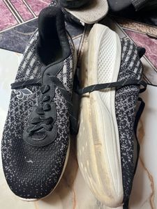 Stylish Black Knit Sneakers