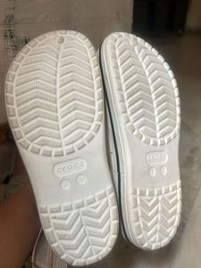 Crocs Clogs - Cream