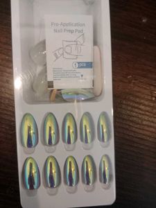 Holographic/Iridescent Press On Nails Almond
