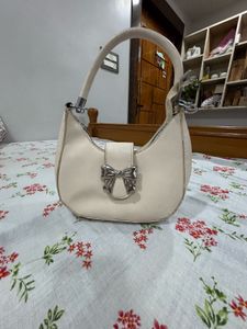 Cute Cream Bow Hobo Bag