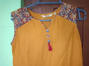 Branded Beautiful Cotton Kurta With Patch Pocket💛