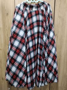 Tight Pleated Full Length Skirt